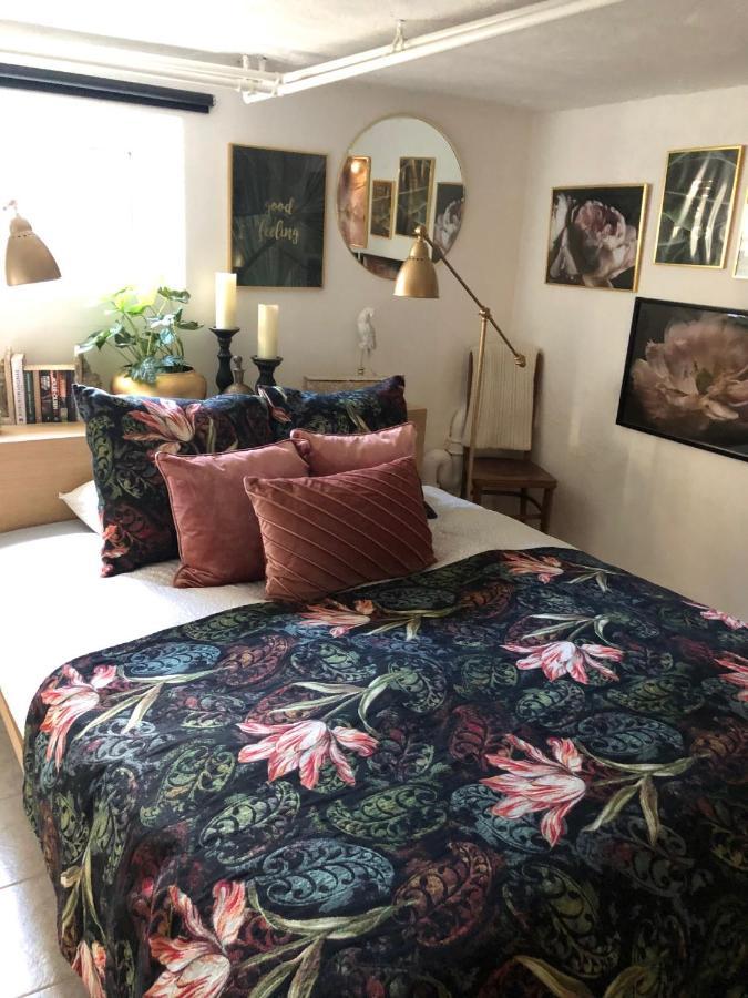 Suite Apartment With Garden And All Amenities Малмьо Екстериор снимка